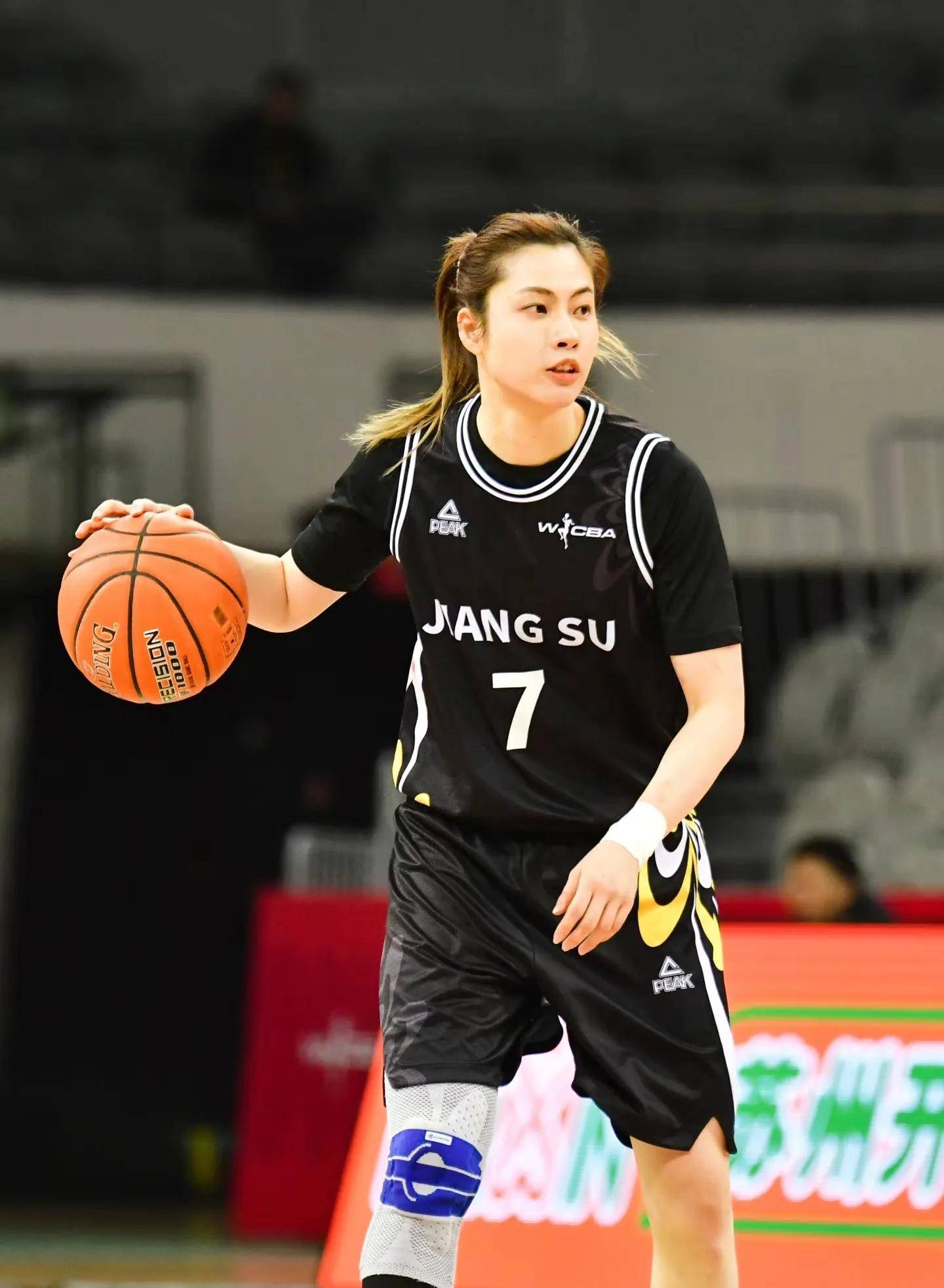 山东女篮战绩不佳，CBA联赛助力需加强的简单介绍