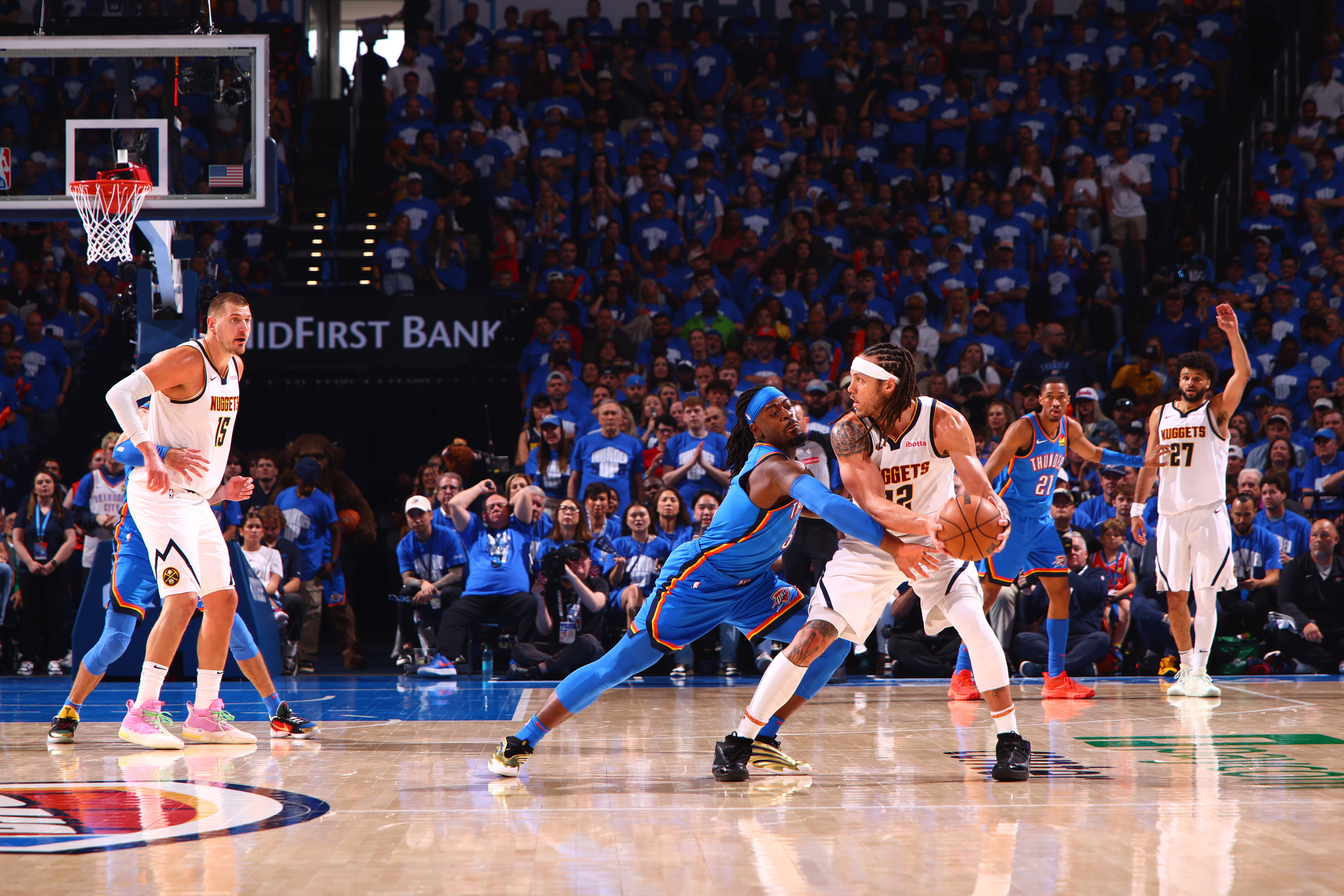 关于雷霆再次惨遭淘汰，球迷失望不已的信息