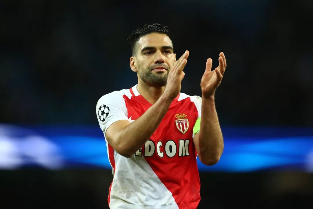 摩纳哥老将复出，球队士气大振