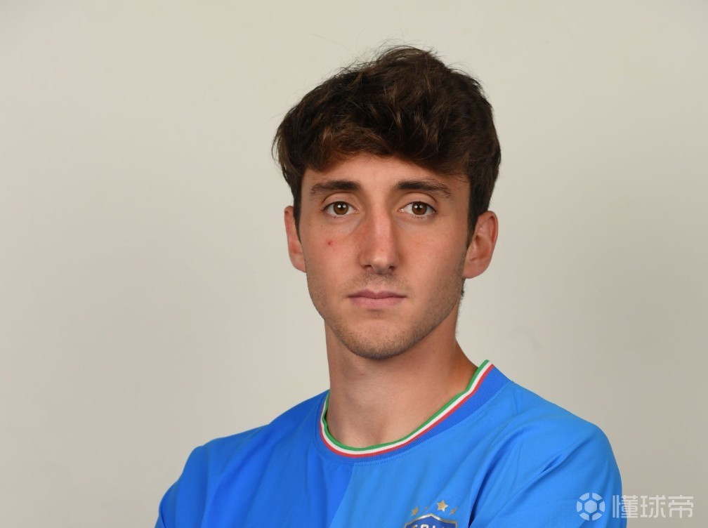 热那亚年轻球员脱颖而出，或成未来希望的简单介绍