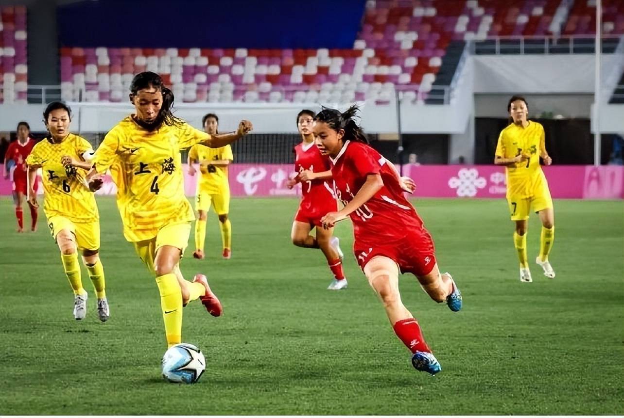 星空体育中国官网-深圳女足获取胜利，成功晋级赛事半决赛