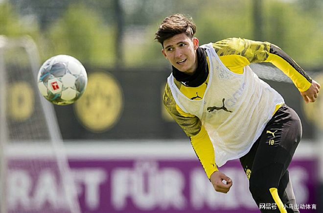 包含莱比锡红牛队势如破竹,全力争胜巩固排名的词条 包含莱比锡红牛队势如破竹,全力争胜巩固排名的词条