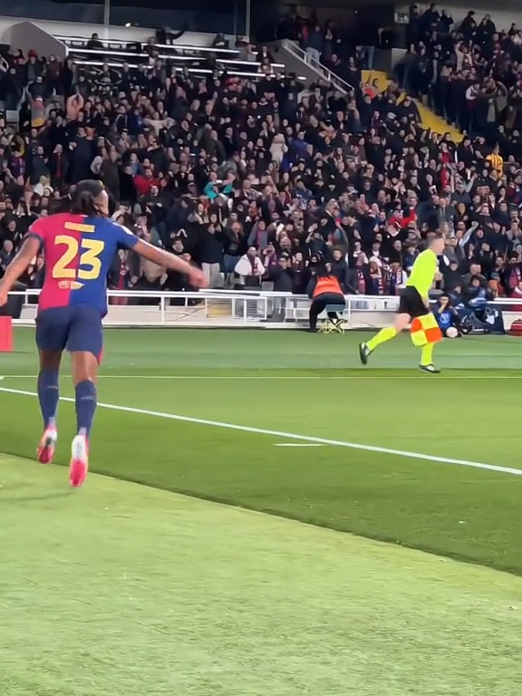 杯赛决赛男队获得压倒性胜利