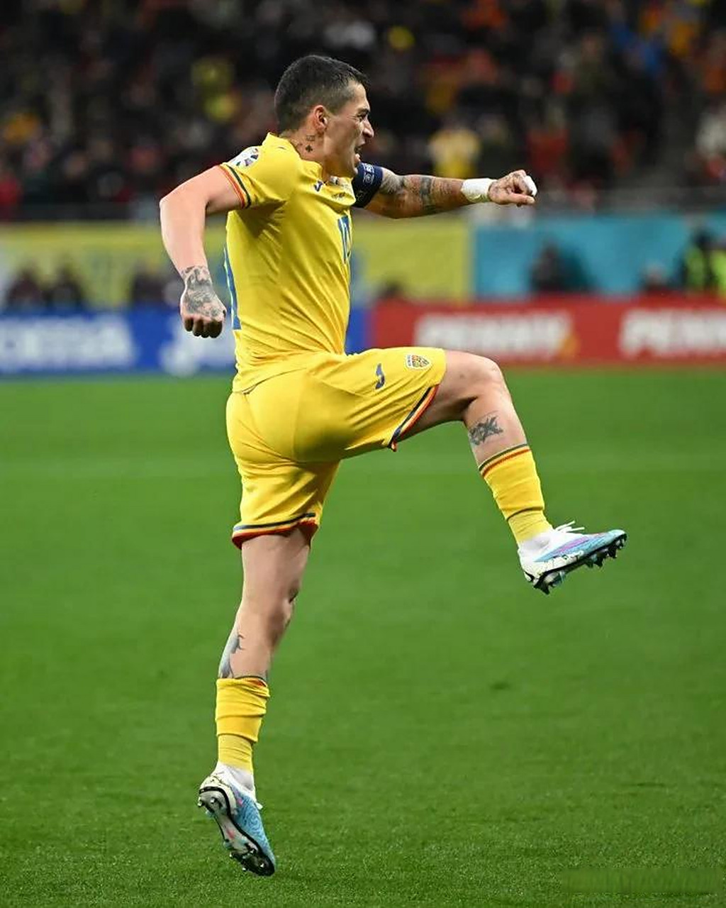 关于巴拉圭新星崭露头角，奥地利欧洲杯预选赛实力突出的信息